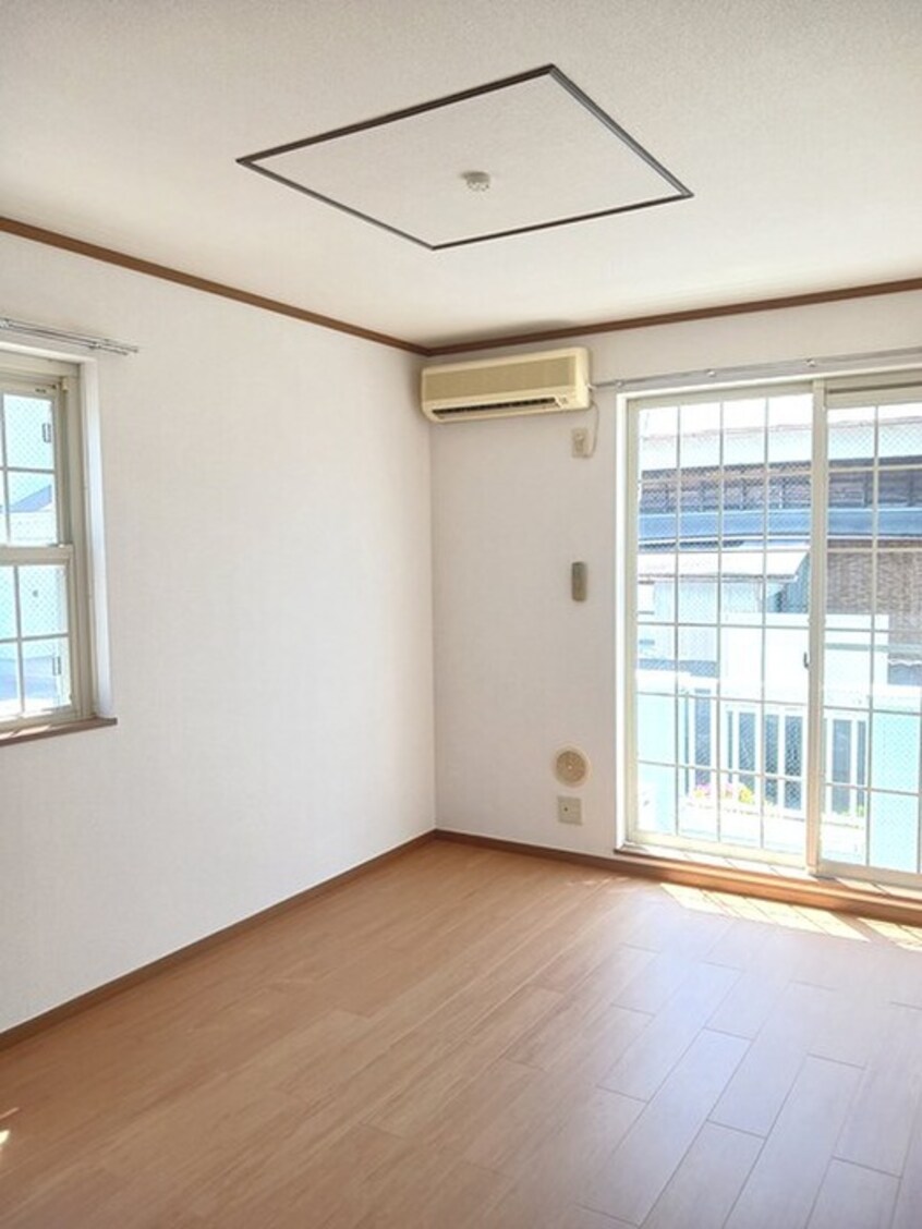 居室 エス・テュエールB