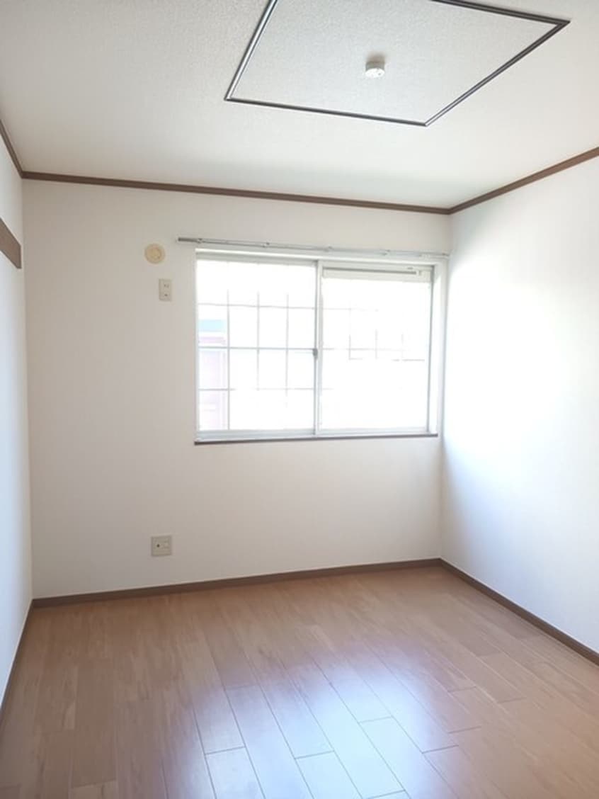 居室 エス・テュエールB