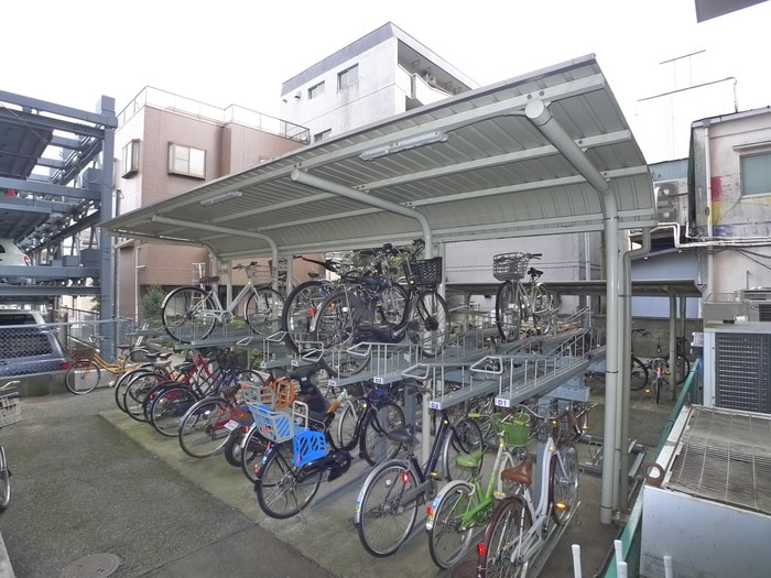 駐輪場 シャルネ９５