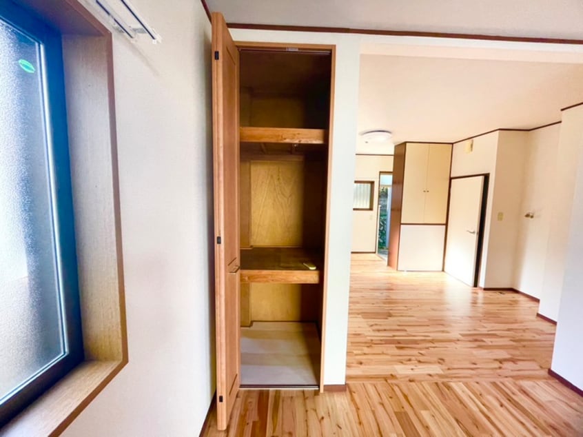 収納 リバーサイド四季美