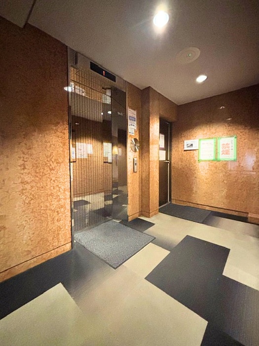 エントランス部分 エンゼルイン大森（２０５）