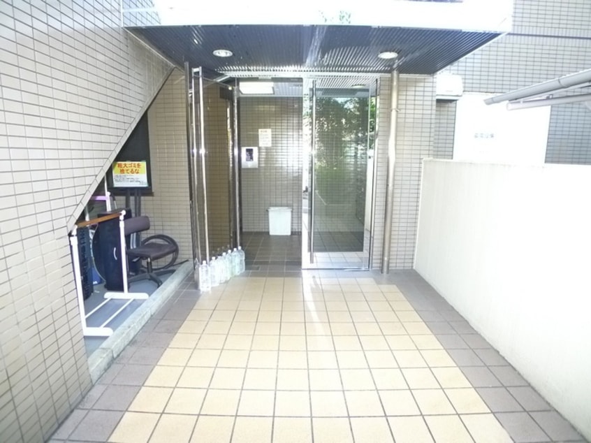 エントランス部分 第１２頼長ビル