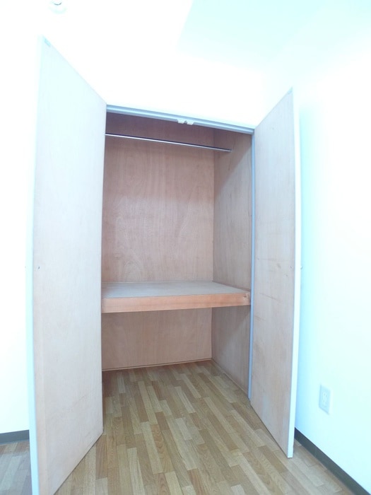 収納 第１２頼長ビル