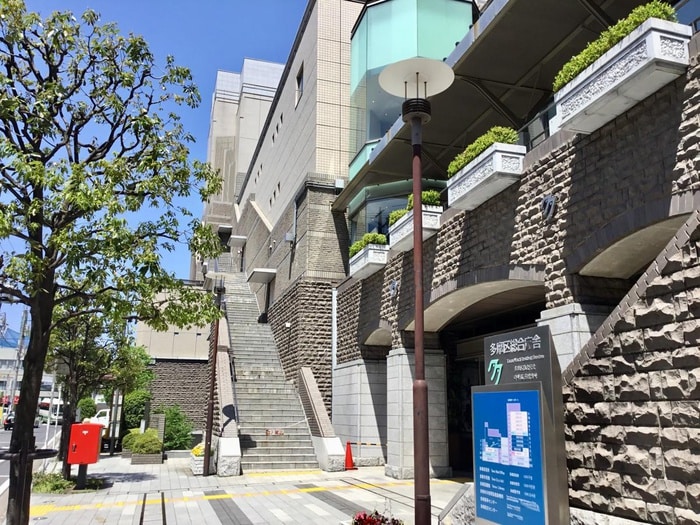 多摩区役所(役所)まで706m マピエス東生田