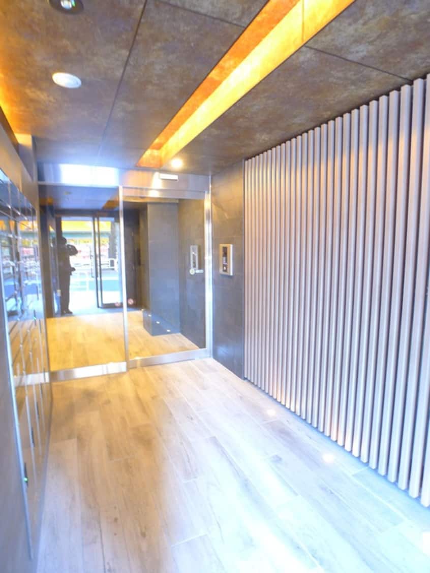 エントランス部分 RELUXIA清澄白河（405）