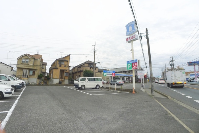 ローソン(コンビニ)まで270m サンスルガＣ