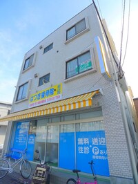 サンライフ前川