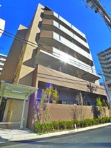 クレシェンテ梅月