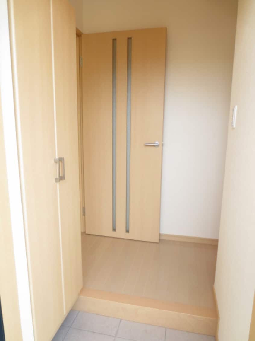玄関 スカイビレッジ