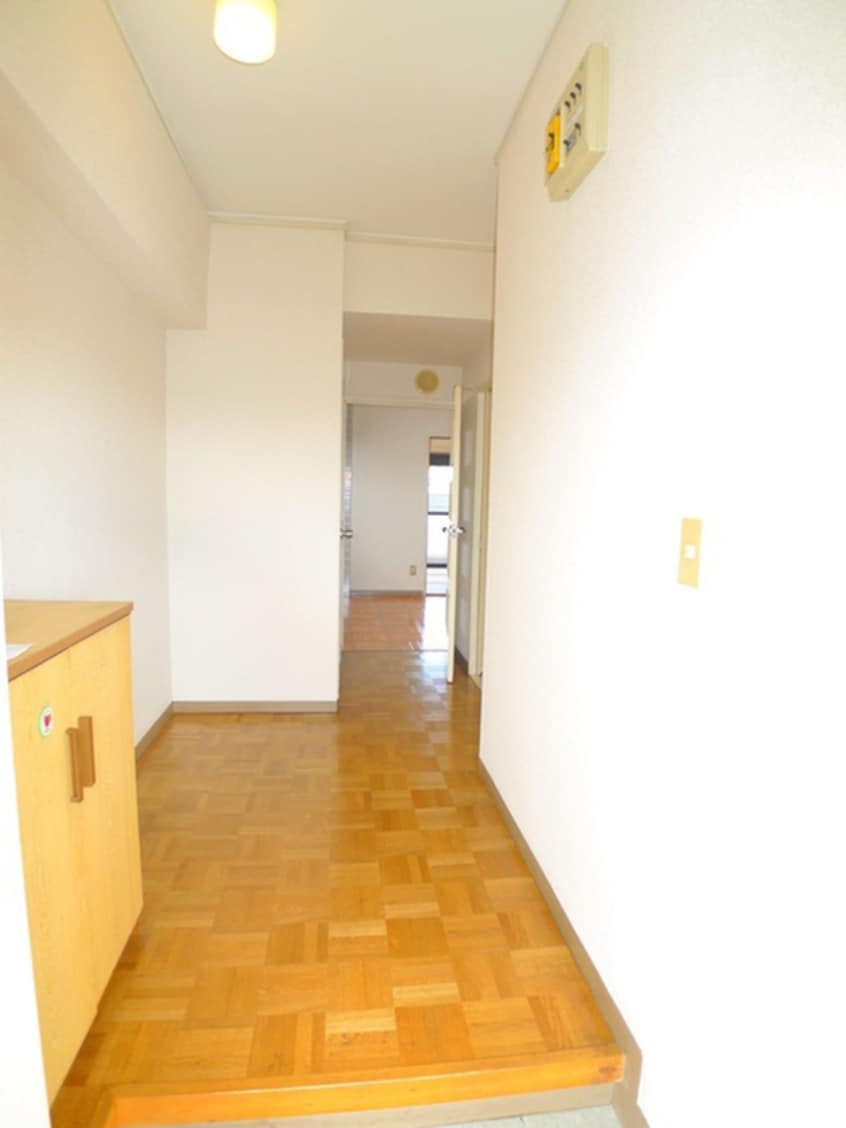 玄関 サンホワイト南浦和