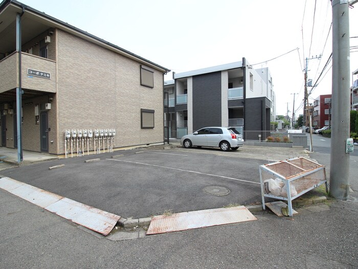 駐車場 コーポナミキ