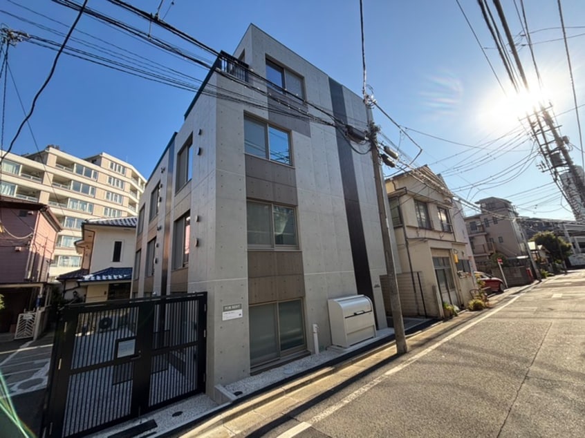 外観写真 LEGALAND東中野