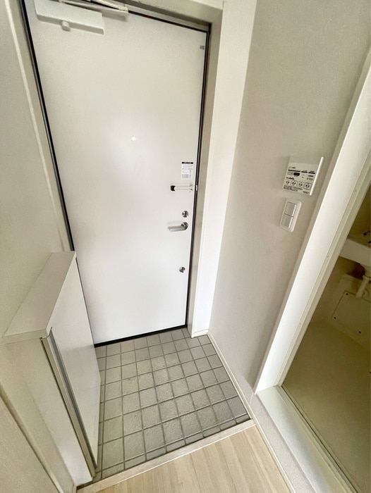 玄関 レモングラス参番館