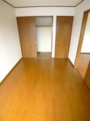 居室 ミルラハイツ