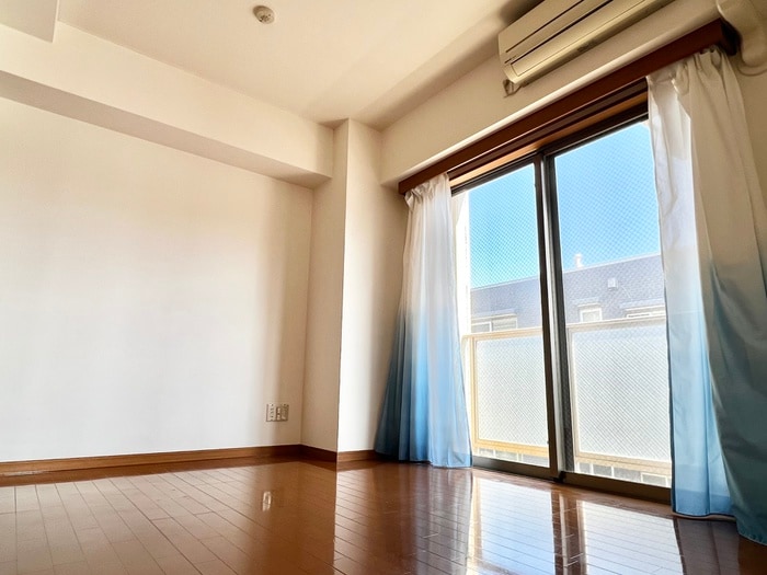 居室 ﾘｭｸｽ湘南鎌倉ｵｰｼｬﾝﾋﾞｭｰ(302)