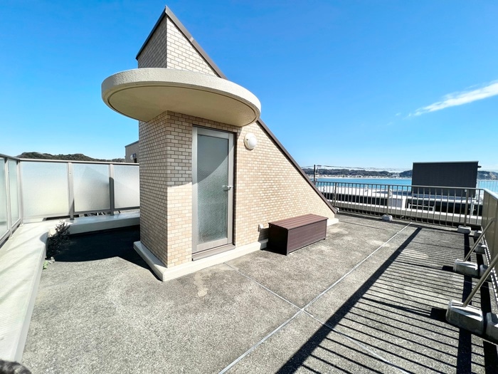 ベランダ・バルコニー ﾘｭｸｽ湘南鎌倉ｵｰｼｬﾝﾋﾞｭｰ(302)