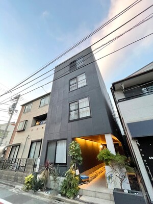 a-stoneHIGASHIJUJO