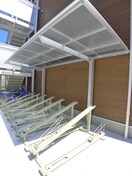 駐輪場 リブリ・千葉公園