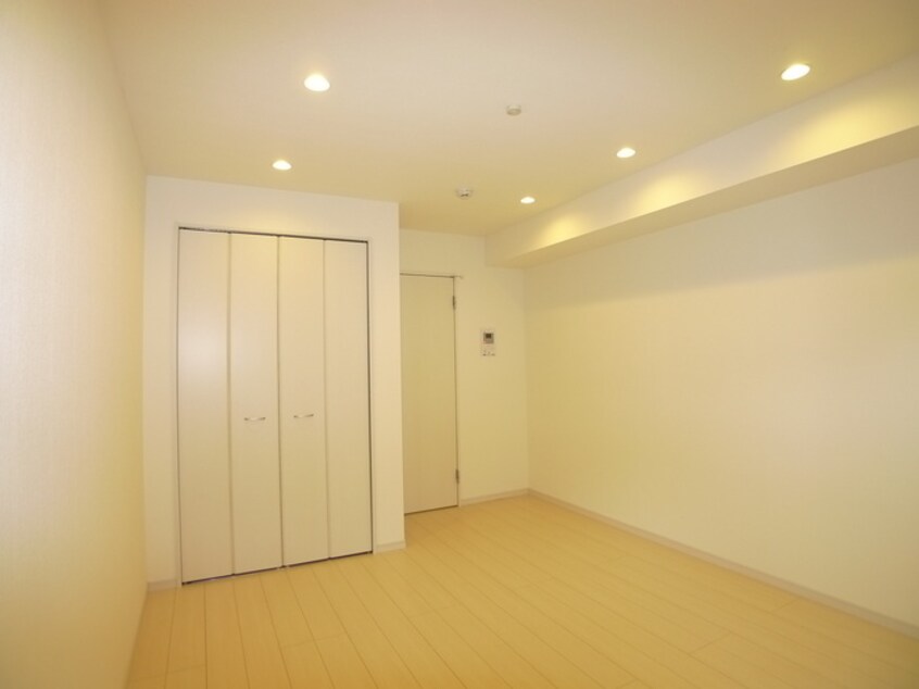 居室 リブリ・千葉公園