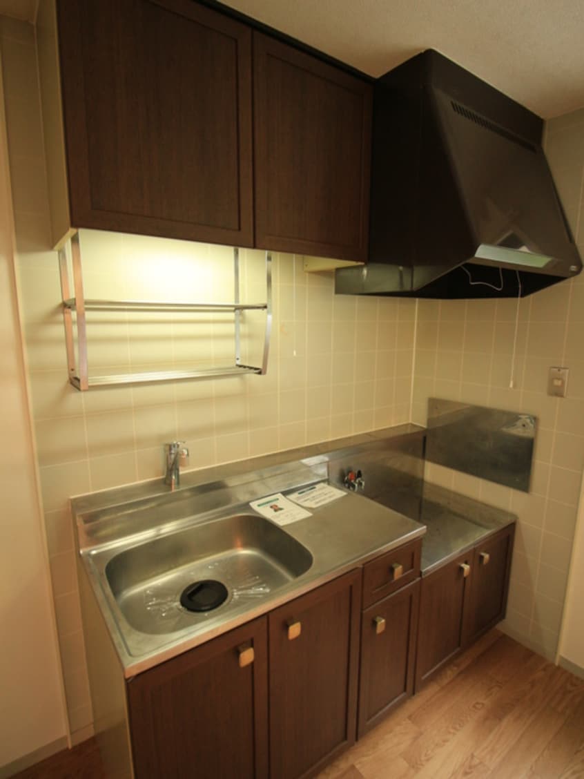 キッチン ﾄﾞﾐｰﾙ小坪