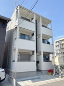 RAKUSUM武里の外観