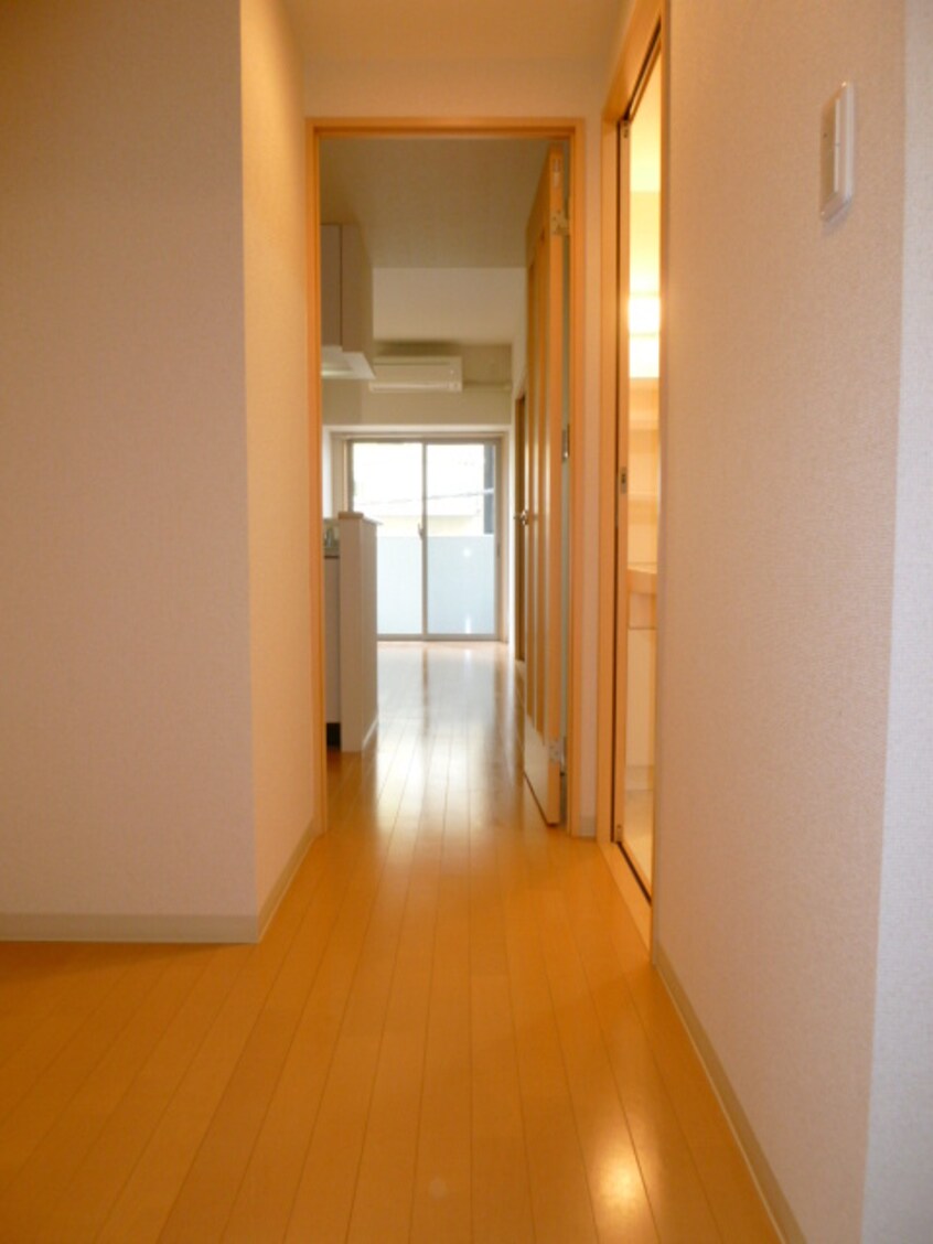 廊下 ラブ－ルミノワ