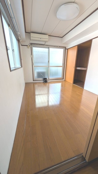 居室 レジデンス．アシムラ