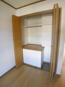 収納 プリムヴェール