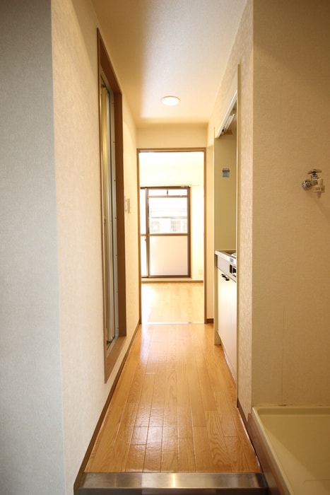 玄関 ルート若松町