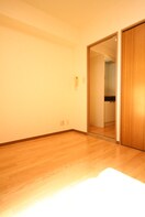 居室 ルート若松町