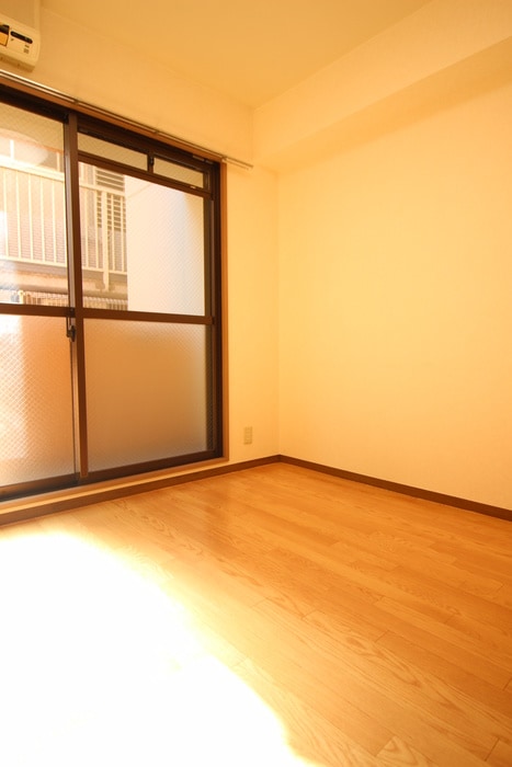 居室 ルート若松町