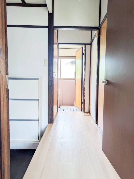 廊下 辻堂元町3丁目貸家