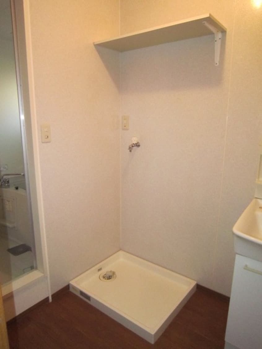 洗濯機置場 キャメリア・コート