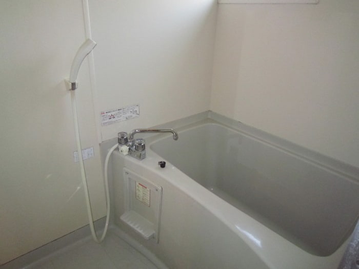 バス／シャワールーム等 キャメリア・コート