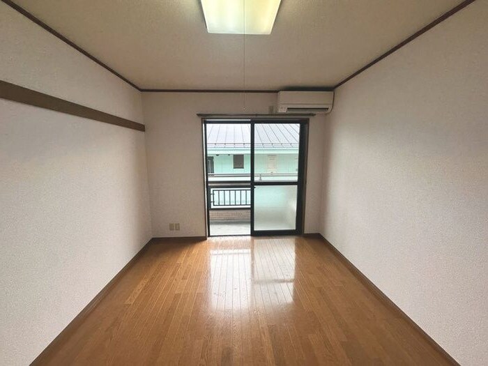 居室 ミケル白百合Ⅱ