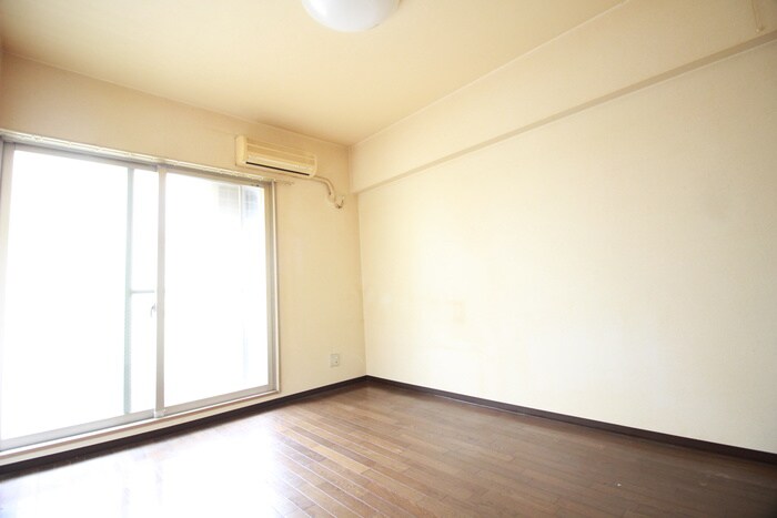 居室 ヒルズ青山