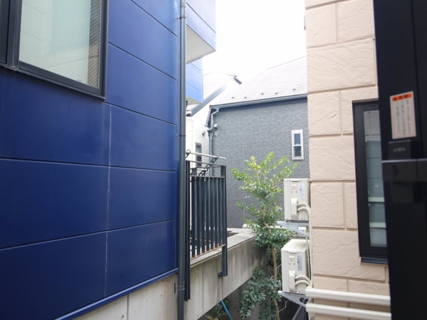 室内からの展望 ＨＪ　ＰＬＡＣＥ　下北沢