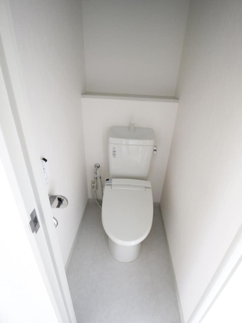 トイレ カ－サアプリア－モ