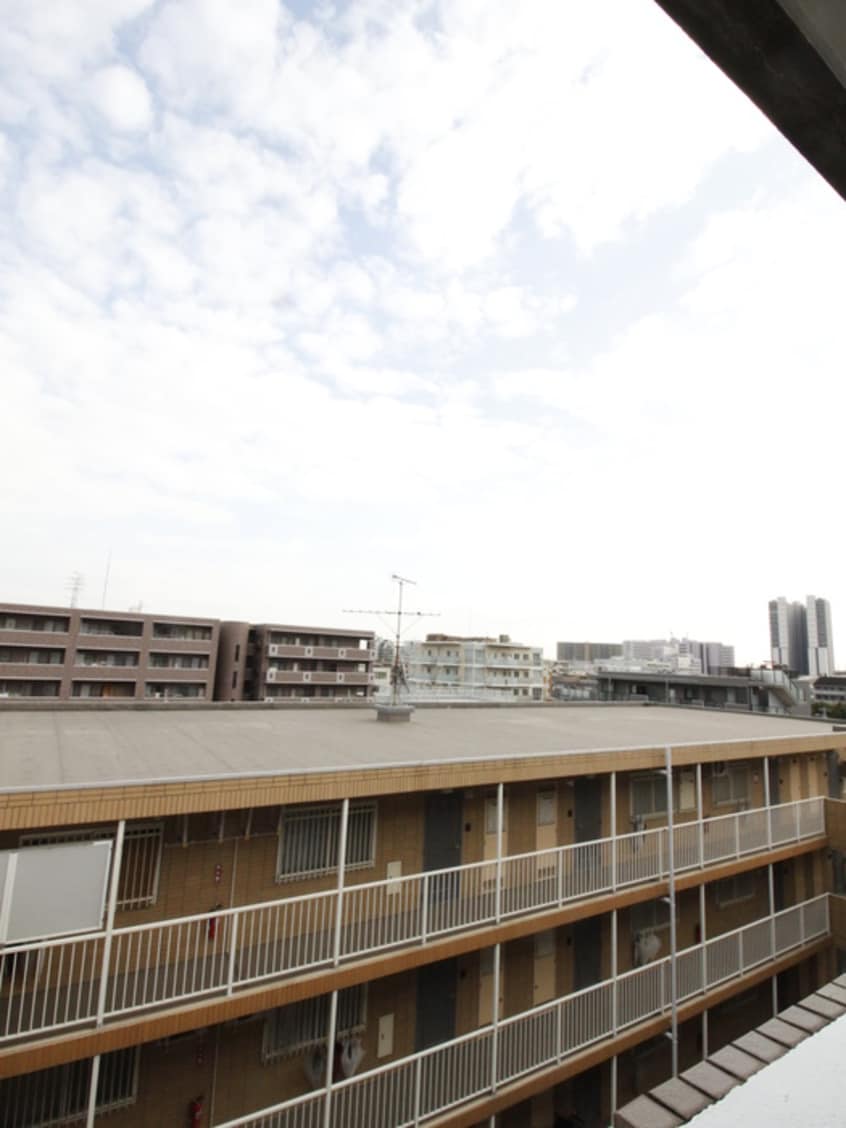 室内からの展望 カ－サアプリア－モ