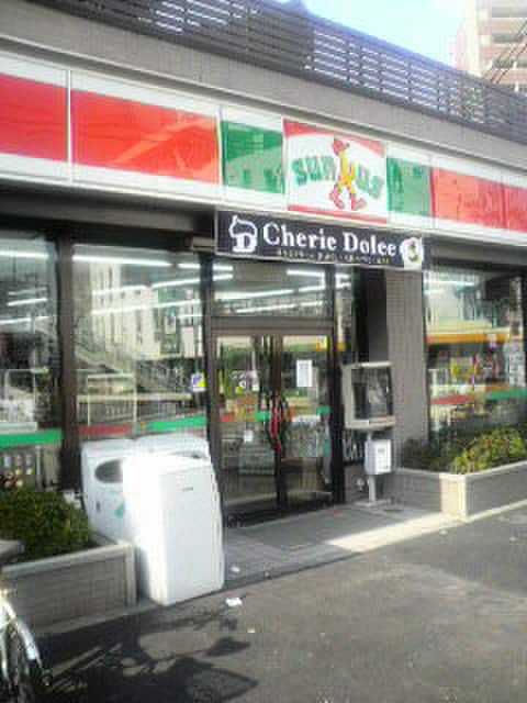 サンクス(コンビニ)まで80m ロジュマン品川