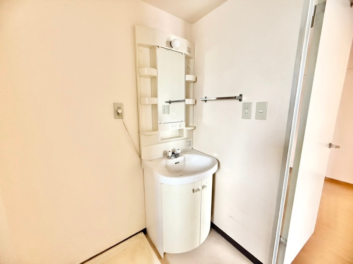 洗面 コアロ－ド与野