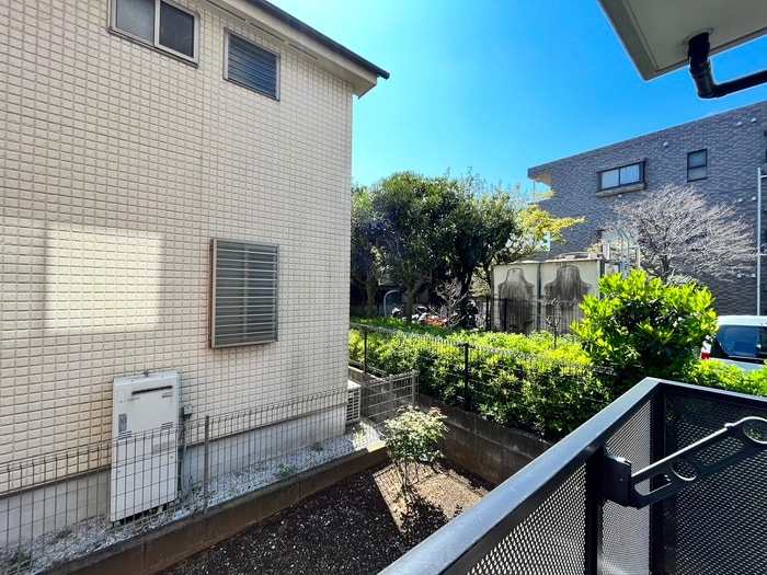 室内からの展望 ＣＲＥＳＴ・ＡＮ