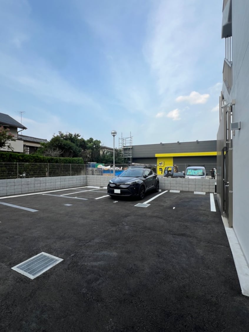 駐車場 プルメリア与野