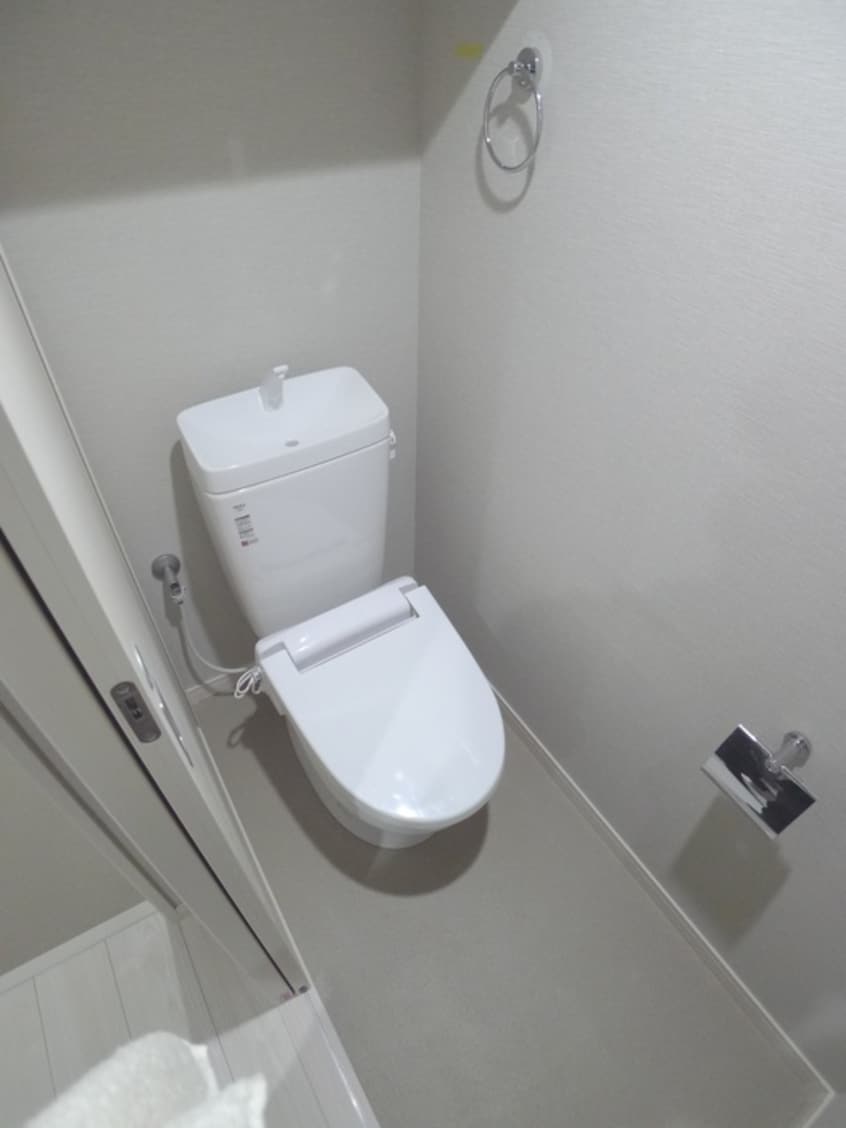 トイレ プルメリア与野