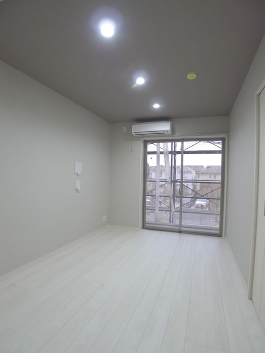 廊下 プルメリア与野