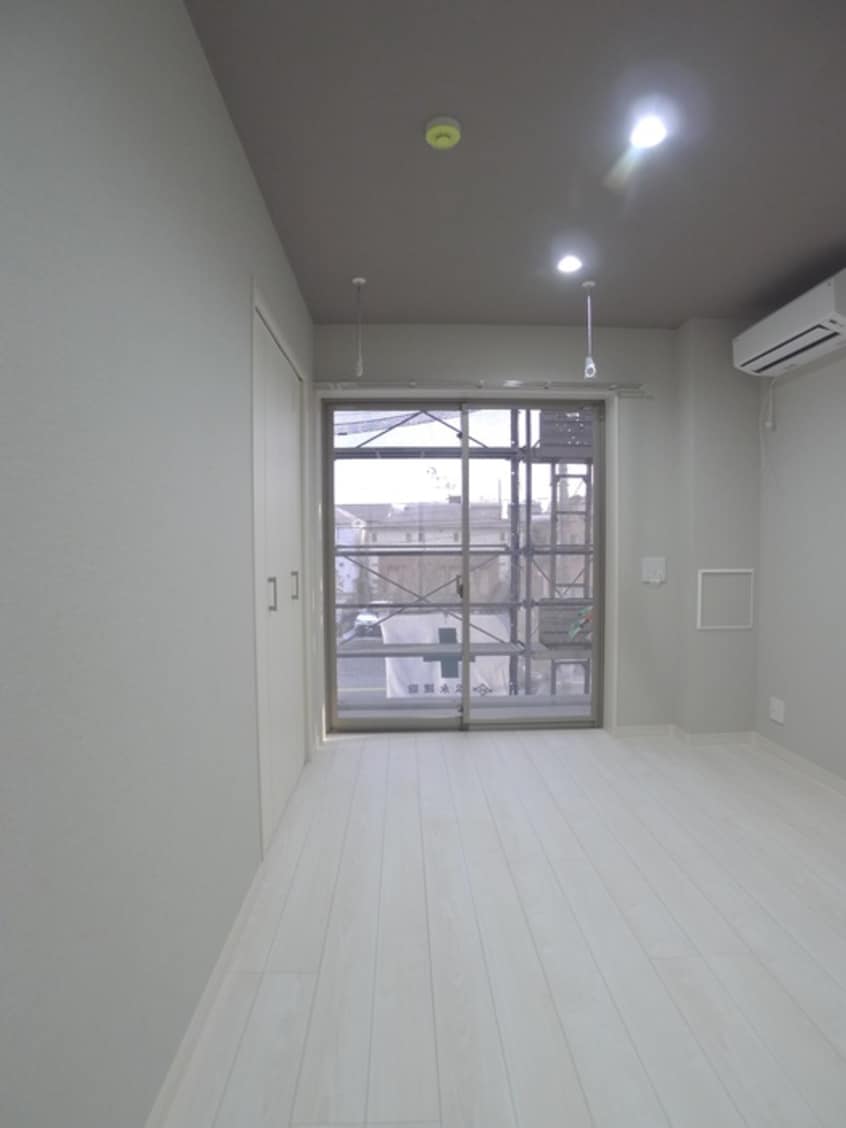 廊下 プルメリア与野