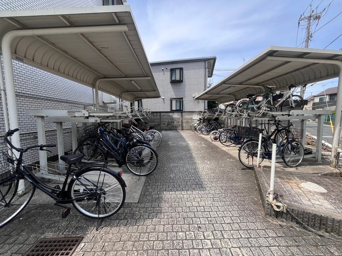 駐輪場 フォ－ラム石神井