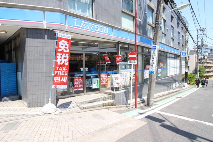 ローソン三田４丁目店(コンビニ)まで150m カスタリア高輪