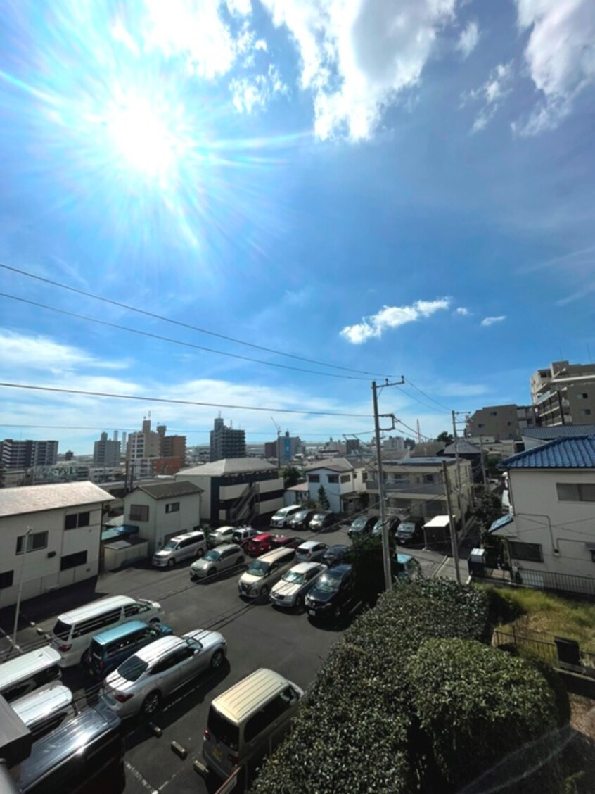 室内からの展望 メゾン横浜岸谷