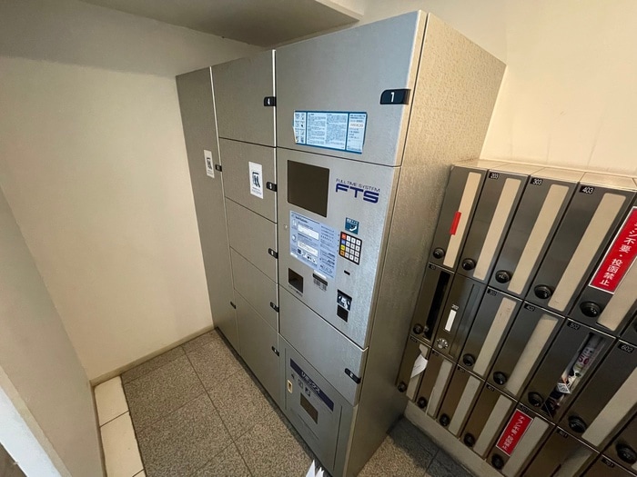 エントランス部分 ｵｰﾊﾟｽﾎｰﾑｽﾞ八丁堀